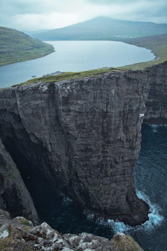 Sørvágsvatn Lake, Faroe Islands